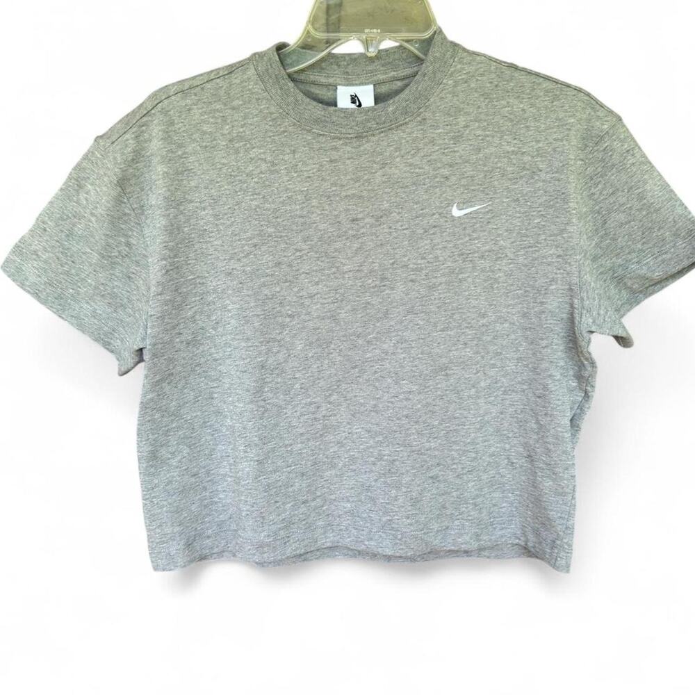 Grey nike cropped tee new